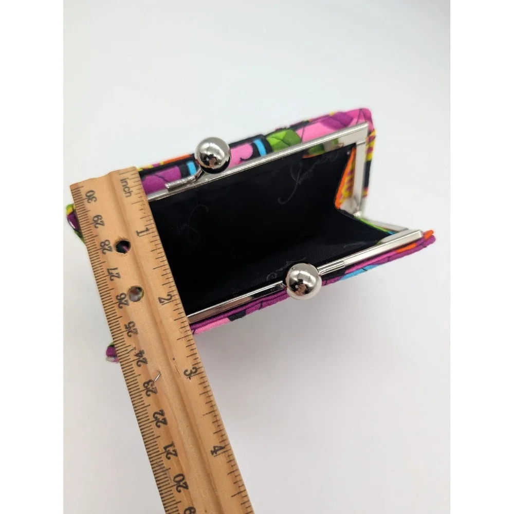 Vera Bradley Rhythm and Blues Quilted Cotton Trifold Kisslock Wallet Floral